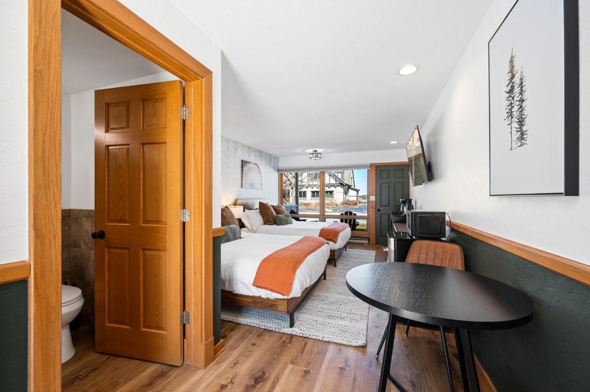 Spruce & Shore Motel Fish Creek Esterno foto