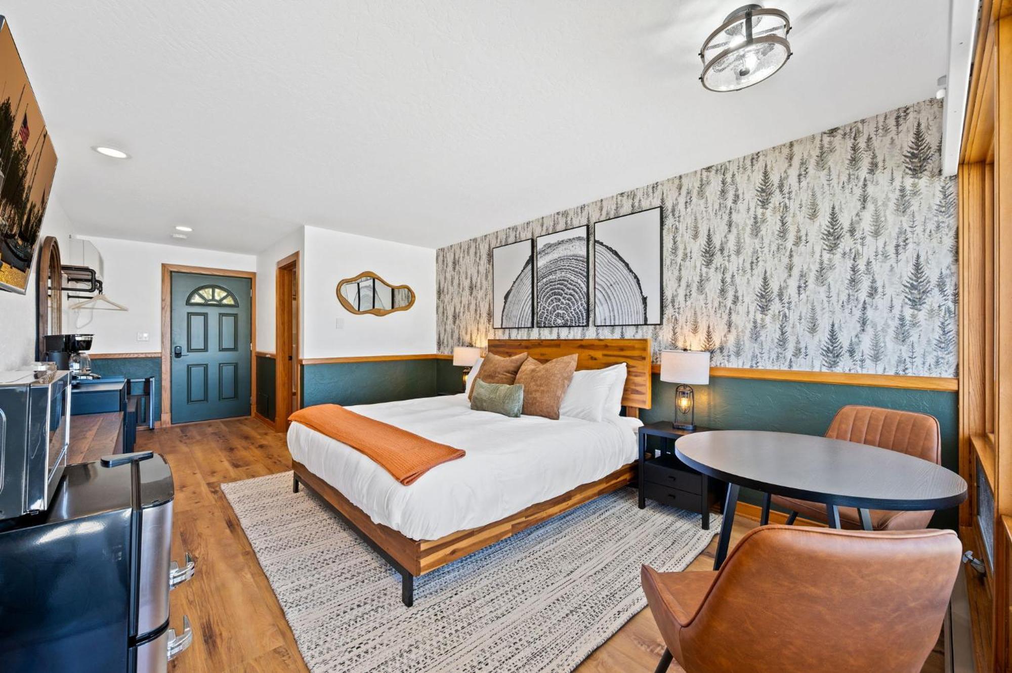 Spruce & Shore Motel Fish Creek Esterno foto