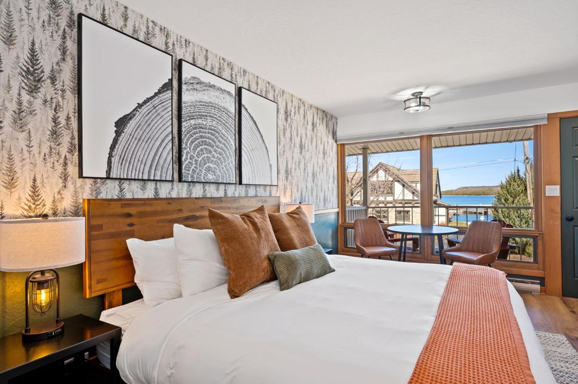 Spruce & Shore Motel Fish Creek Esterno foto